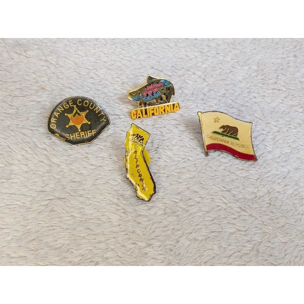 Vintage California Orange County Sheriff Fish Flag Enamel Lapel Pin Lot